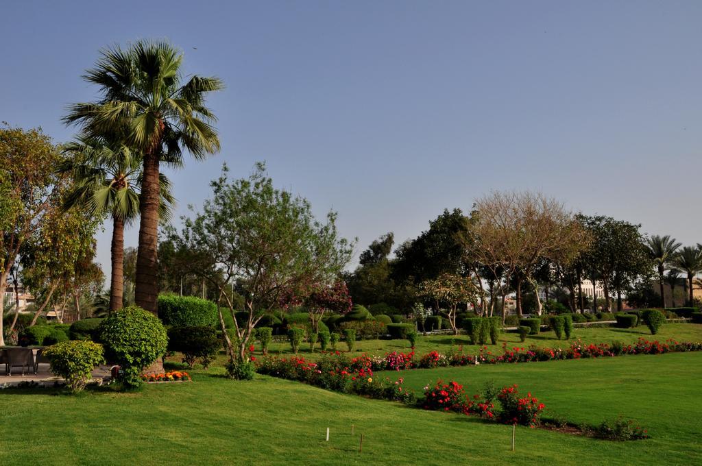 Royal Tulip Alrasheed Hotel Baghdād Exteriér fotografie