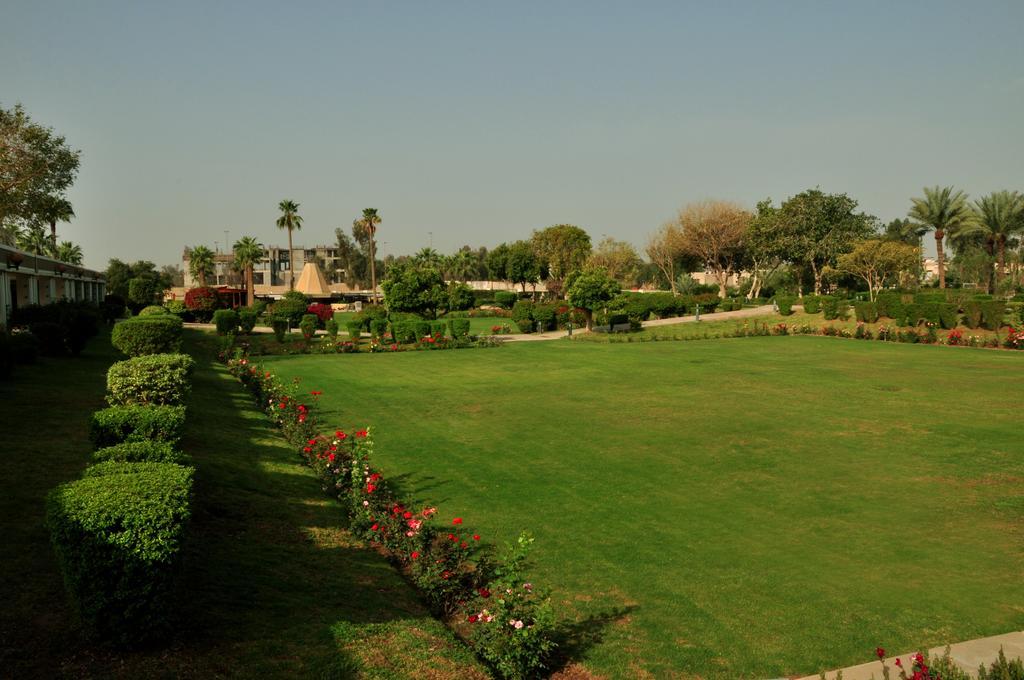 Royal Tulip Alrasheed Hotel Baghdād Exteriér fotografie