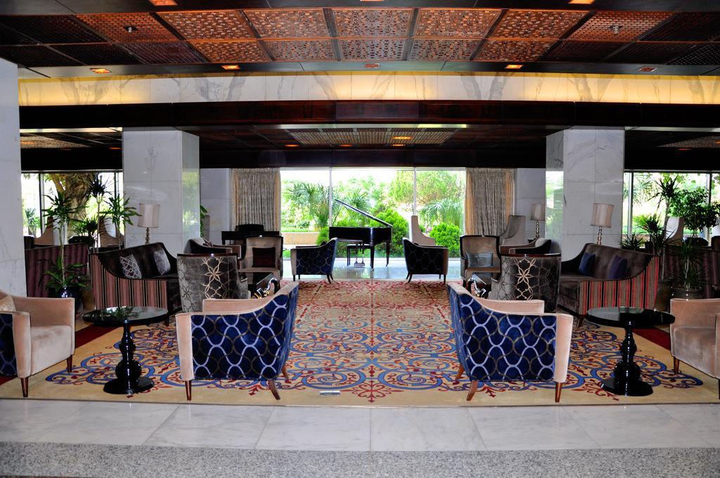 Royal Tulip Alrasheed Hotel Baghdād Exteriér fotografie