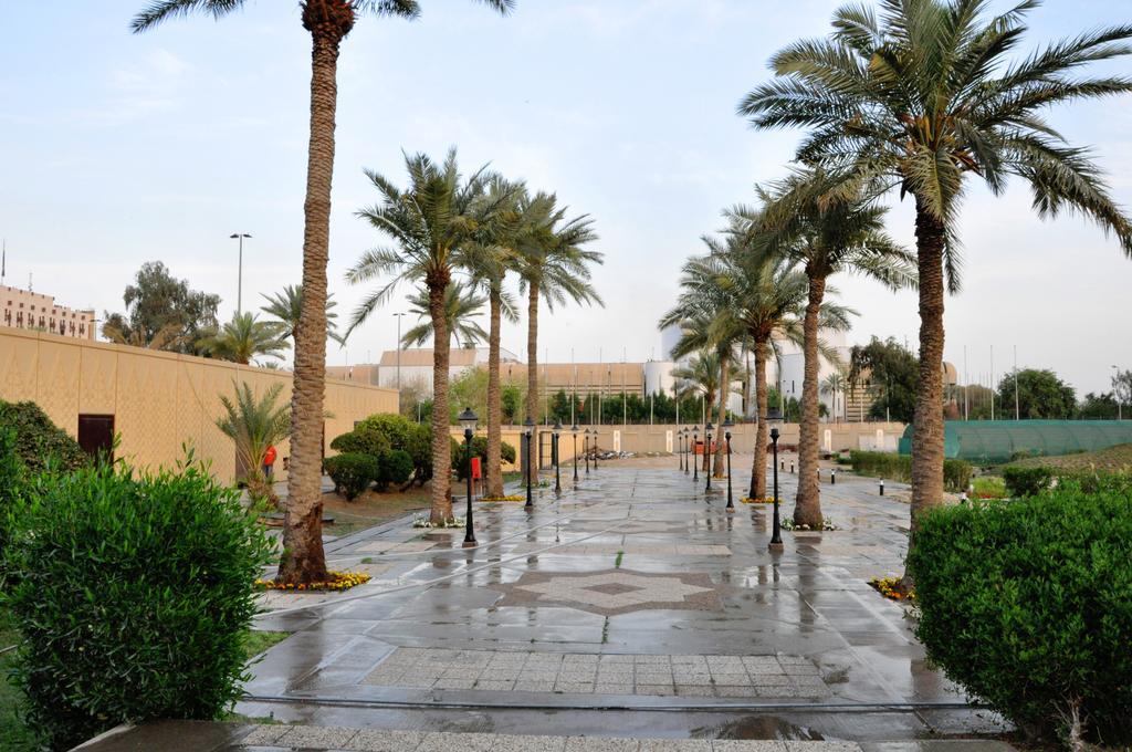 Royal Tulip Alrasheed Hotel Baghdād Exteriér fotografie